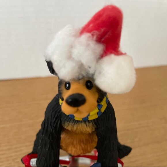 Vtg O’Well Bear Riding Peppermint Tricycle Christmas Santa Hat Cabin Lodge Decor - Picture 5 of 10